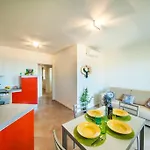 Attico Vista Mare A Con Terrazzo Panoramico Apartamento