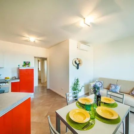 Attico Vista Mare A Con Terrazzo Panoramico Apartmán